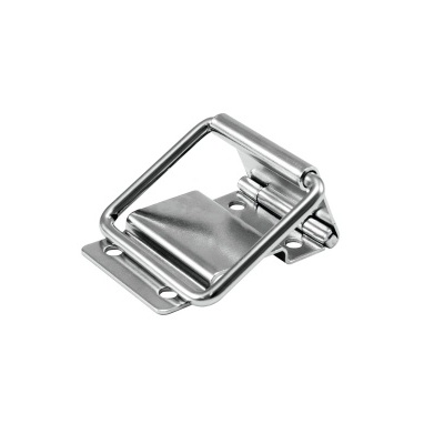 Fecho metálico prateado articulado sobre fundo branco