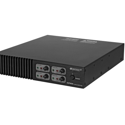 Amplificador de áudio preto com botões e luzes LED na frente