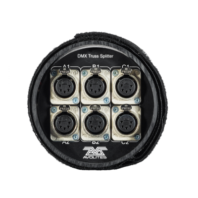 Conector DMX Truss Splitter com seis entradas XLR pretas em painel circular preto