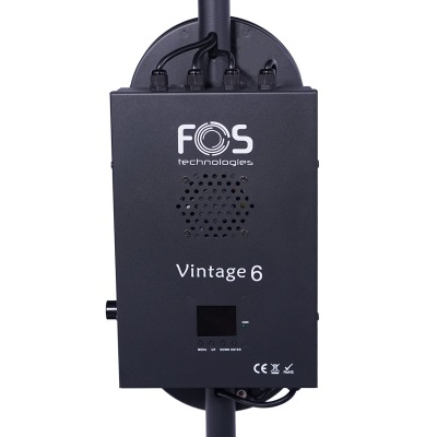 Dispositivo eletrônico preto FOS Technologies Vintage 6 com ventilação e certificações