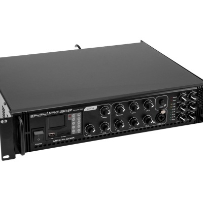 Amplificador de som Power Acoustic Tantrum 2500 XP preto com botões e display digital