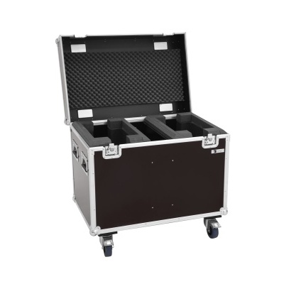 Mala rígida preta com interior acolchoado e quatro rodas