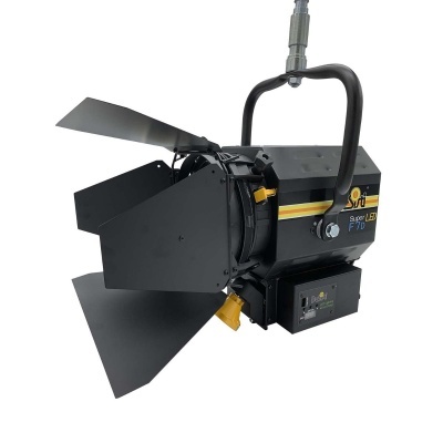 Projetor de luz profissional SIRI Super LED F70 com barn doors ajustáveis e alça