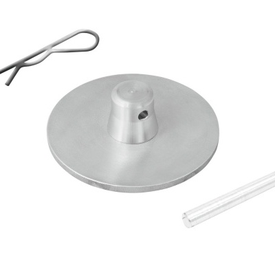 Conjunto metálico prateado com chapa circular, parafuso e clipe sobre fundo branco