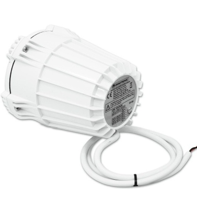 Dispositivo eletrônico branco cilíndrico com cabo e etiqueta técnica