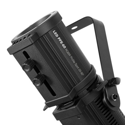 Projetor LED preto com suporte de metal e botões de ajuste