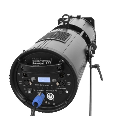Equipamento de iluminação profissional preto com painel de controlos digitais