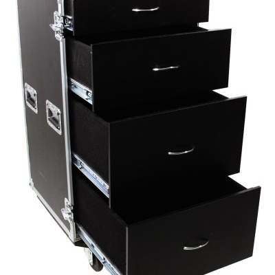 Armadura de transporte preta com gavetas metal e rodas