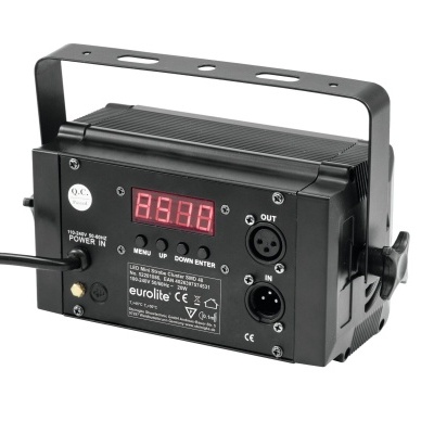 Projeção de luz negra Eurolite i-UV BAR LED preta com display e botões