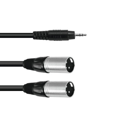 Cabo preto com duas extremidades XLR macho e uma extremidade jack 3,5 mm