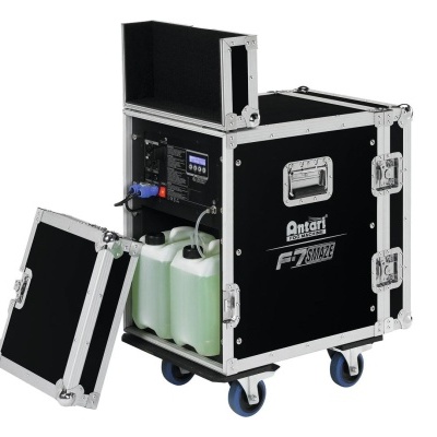 Unidade móvel umidificadora ambiente preta com recipientes verdes e rodas azuis