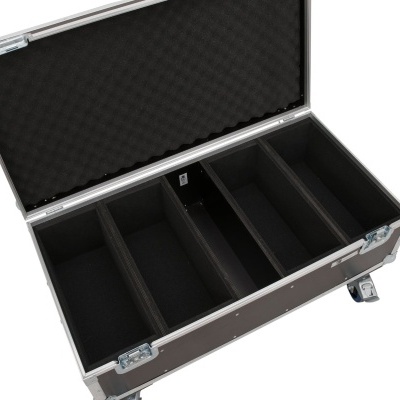 Mala organizadora preta com divisórias internas e rodas