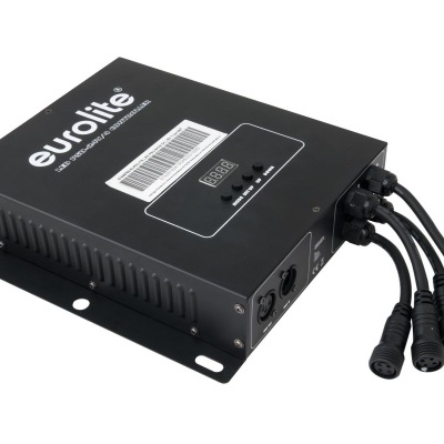 Dispositivo eletrónico Eurolite preto com cabos e ecrã digital