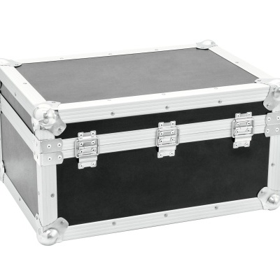 Mala de transporte preta com reforços metálicos