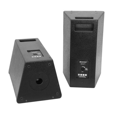 par de colunas pretas altas com suporte e entradas de conexão