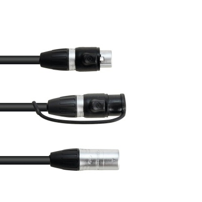 Cabo de áudio preto com conectores XLR metálicos e pretos sobre fundo branco