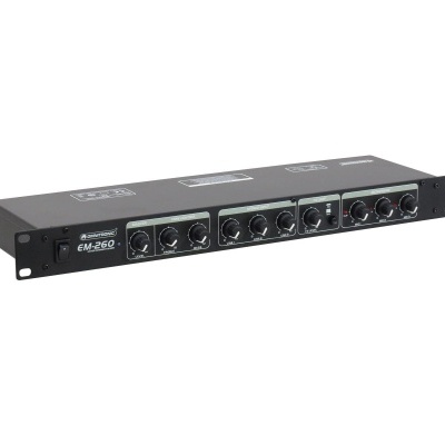 Interface de áudio preto Behringer EM-250 com botões de controlo