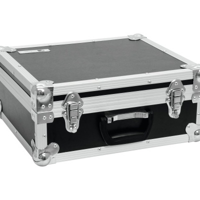 Mala rígida preta com cantos e fechaduras metálicas