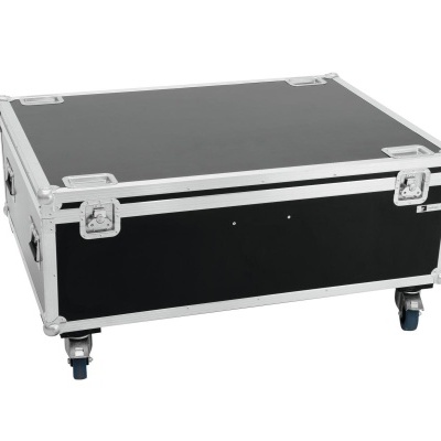 Mala rígida preta com estrutura metálica e rodas