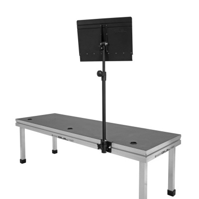 Estrado móvel metálico com tampo preto e suporte para música ajustável