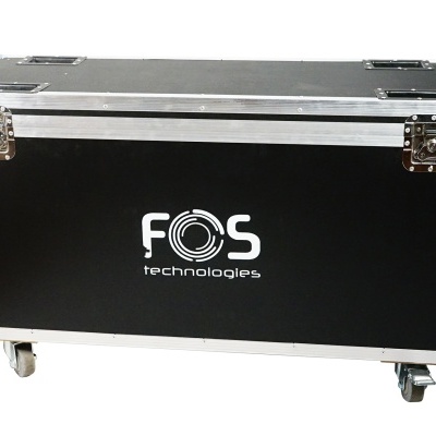 Mala rígida preta com estrutura metálica e logotipo FOS technologies