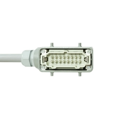 Cabo com conector retangular branco de plástico e metal, com 20 pinos visíveis.
