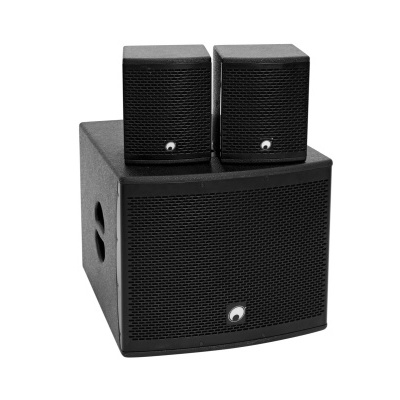 Conjunto de colunas pretas com duas pequenas em cima de uma maior