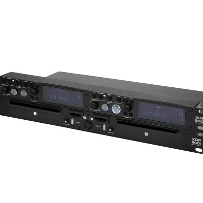 Equipamento áudio profissional XDP 300 double deck preto com ecrãs digitais azuis