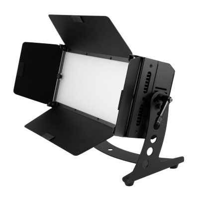 Lanterna profissional de estúdio fotográfico preta com painel branco e aletas para controlar a luz