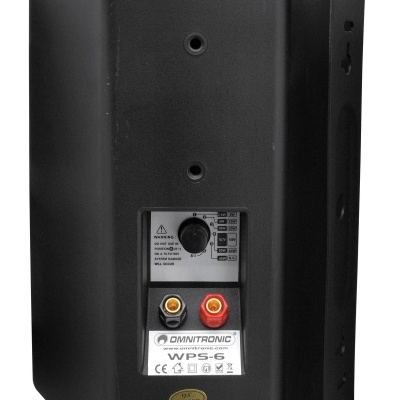 coluna de som preta OMNITRONIC WPS-6 com terminais vermelhos e amarelos
