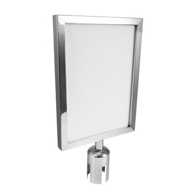 Expositor de sinalização com moldura metal prateada e painel branco