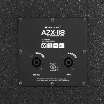 Placa preta de subwoofer Omnitronic AZX-118 com conectores de entrada e saída