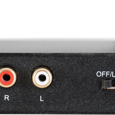 Parte traseira de dispositivo eletrónico preto com entradas MIC, R, L, interruptor OFF/LO/HI e porta FACTORY SERVICE