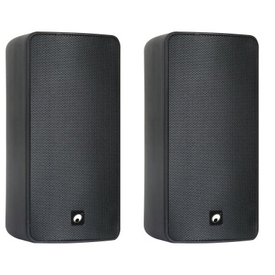 Par de colunas de som compactas pretas com grelha metálica