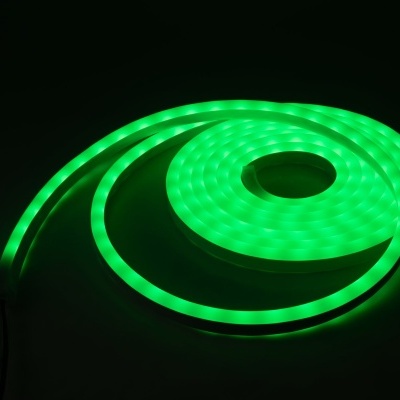 Fita LED verde flexível iluminada em espiral