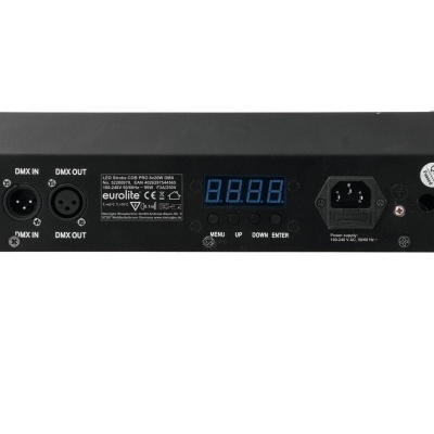 Interface eletrónica preta Eurolite com ecrã digital e conexões DMX