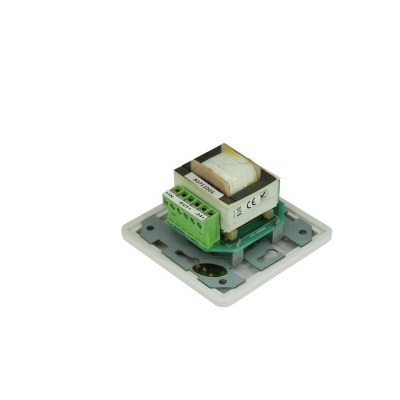 Dispositivo elétrico com terminais e etiqueta Transformer CE