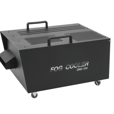 Máquina preta de efeito de fumos FOG COOLER DMG-100 com rodas e pegas