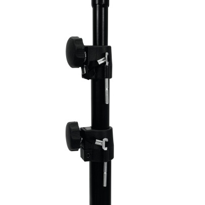 suporte telescópico preto com presilhas ajustáveis