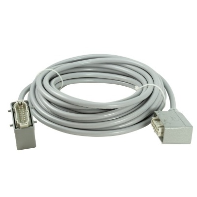 Cabo de extensão cinzento com conectores metálicos e plásticos em fundo branco