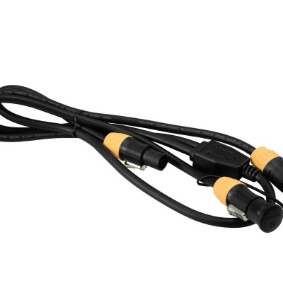 Cabo de áudio preto com conectores XLR e pontas amarelas