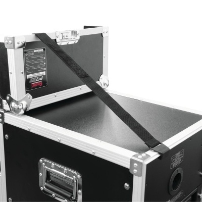 Mala preta para transporte de equipamentos com estrutura em alumínio e correia preta