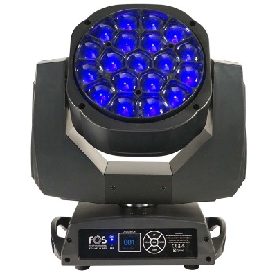 Luz LED profissional preta com múltiplos LEDs azuis em círculo e display digital