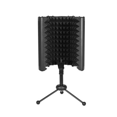 Microfone com proteção acústica em espuma preta e tripé preto