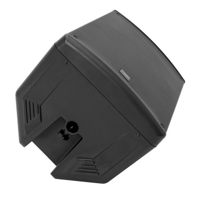 coluna de som preta com grelha frontal inclinada