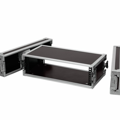 Estojo rígido metálico retangular aberto com interior preto