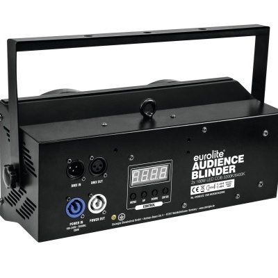 Dispositivo Eurolite Audience Blinder preto com mostrador digital e conectores