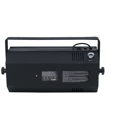 Máquina de fumo preta com medidor e etiquetas técnicas