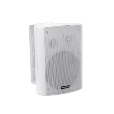 Coluna de áudio branca com grelha frontal e montagem em parede