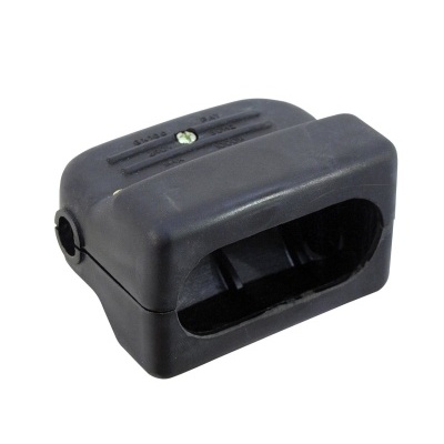 Peça plástica preta com abertura retangular e parafuso na parte superior